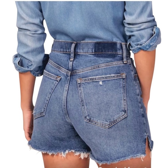 Abercrombie & Fitch - NWT The High Rise 4” Mom Curve Love Jean Shorts Sz 18 - Picture 3 of 9